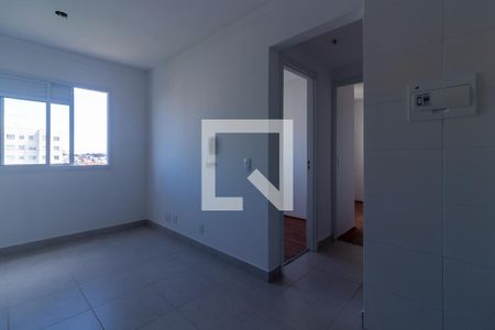 Sala de apartamento para alugar com 2 quartos, 33m² em Jardim Celeste, São Paulo