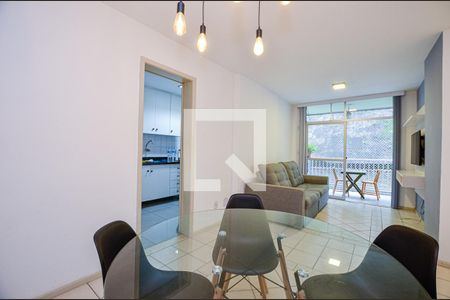 Sala de apartamento à venda com 2 quartos, 75m² em Ingá, Niterói