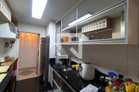 Apartamento à venda com 234m², 3 quartos e 2 vagasCozinha