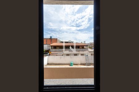 Casa para alugar com 200m², 4 quartos e 2 vagas Casa para alugar com 200m², 4 quartos e 2 vagasQuarto 2