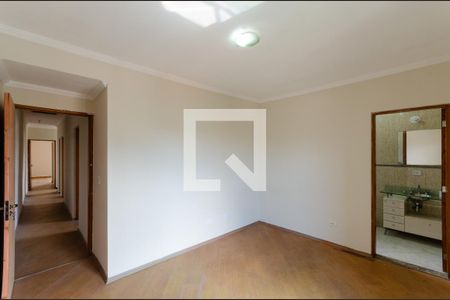 Casa para alugar com 200m², 4 quartos e 2 vagas Casa para alugar com 200m², 4 quartos e 2 vagasSuíte 2