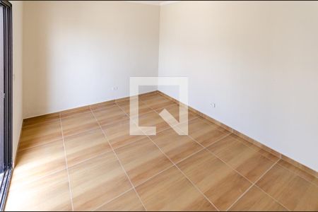 Casa para alugar com 200m², 4 quartos e 2 vagas Casa para alugar com 200m², 4 quartos e 2 vagasSuíte 1