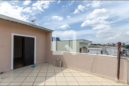 Casa para alugar com 200m², 4 quartos e 2 vagas Casa para alugar com 200m², 4 quartos e 2 vagasSuíte 1