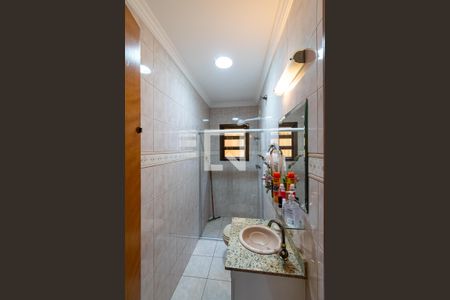 Banheiro Social 1 de casa à venda com 4 quartos, 157m² em Vila Paulista, São Paulo