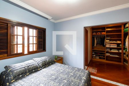 Casa à venda com 157m², 4 quartos e 2 vagas Casa à venda com 157m², 4 quartos e 2 vagasSuíte