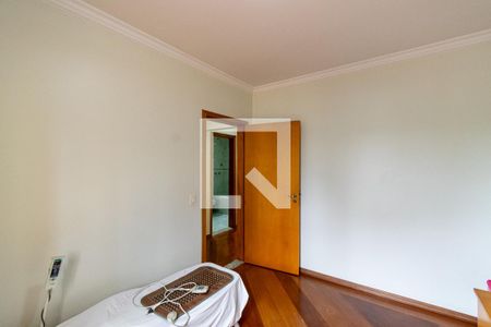 Casa à venda com 157m², 4 quartos e 2 vagas Casa à venda com 157m², 4 quartos e 2 vagasQuarto 4