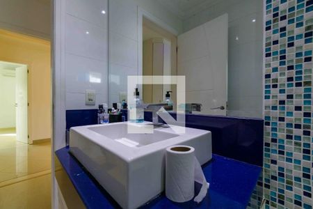 Casa de condomínio à venda com 350m², 4 quartos e 2 vagasBanheiro Suíte 1