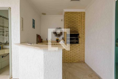 Casa de condomínio à venda com 350m², 4 quartos e 2 vagasQuintal