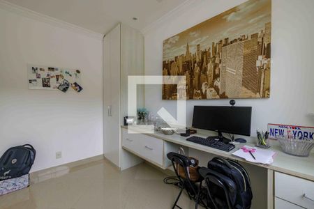 Casa de condomínio à venda com 350m², 4 quartos e 2 vagasSuíte 2