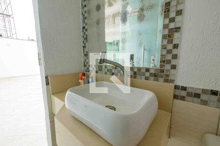 Casa de condomínio à venda com 350m², 4 quartos e 2 vagasBanheiro Quintal