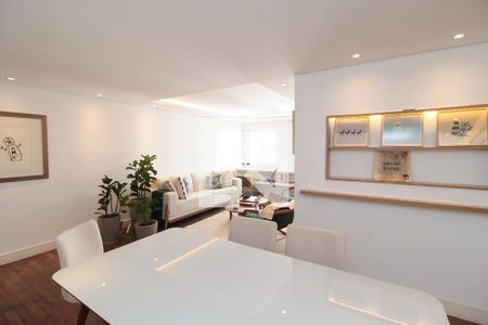 Apartamento à venda com 130m², 4 quartos e 1 vagaSala