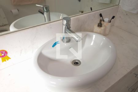 Apartamento à venda com 130m², 4 quartos e 1 vagaBanheiro - torneira