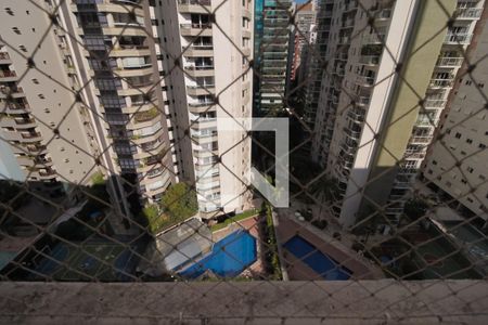 Apartamento à venda com 130m², 4 quartos e 1 vagaVaranda do Quarto 2