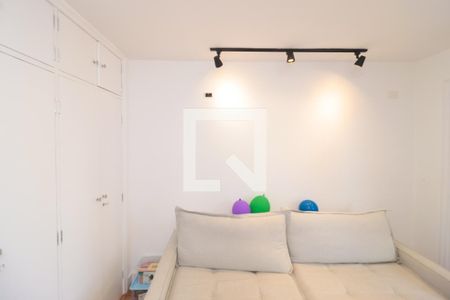 Apartamento à venda com 130m², 4 quartos e 1 vagaQuarto 1