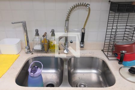 Apartamento à venda com 130m², 4 quartos e 1 vagaCozinha - Torneira