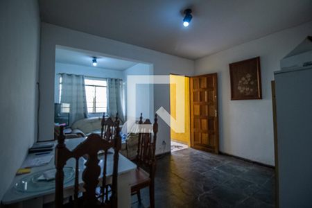 Sala de apartamento à venda com 3 quartos, 80m² em Santa Rosa, Belo Horizonte
