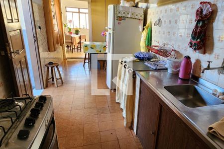 Casa à venda com 300m², 4 quartos e 4 vagas Casa à venda com 300m², 4 quartos e 4 vagasCozinha - Casa 1