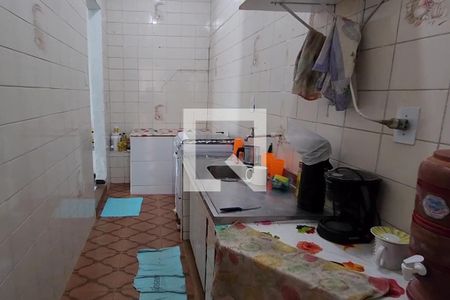 Casa à venda com 300m², 4 quartos e 4 vagas Casa à venda com 300m², 4 quartos e 4 vagasCozinha - Casa 2