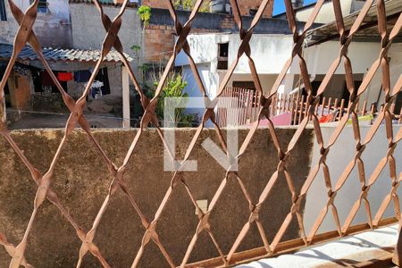 Casa à venda com 300m², 4 quartos e 4 vagas Casa à venda com 300m², 4 quartos e 4 vagasVista do quarto 2