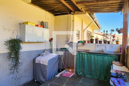 Casa à venda com 300m², 4 quartos e 4 vagas Casa à venda com 300m², 4 quartos e 4 vagasÁrea de Serviço