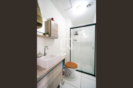 Apartamento à venda com 34m², 2 quartos e sem vagaBanheiro social