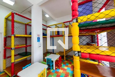 Apartamento para alugar com 51m², 2 quartos e 1 vaga Apartamento para alugar com 51m², 2 quartos e 1 vagaÁrea comum - Playground