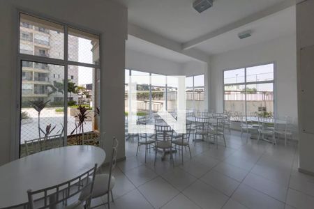 Apartamento para alugar com 51m², 2 quartos e 1 vaga Apartamento para alugar com 51m², 2 quartos e 1 vagaÁrea comum - Salão de festas