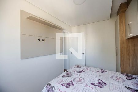Quarto 1 de apartamento para alugar com 2 quartos, 51m² em Vila Bela, São Paulo