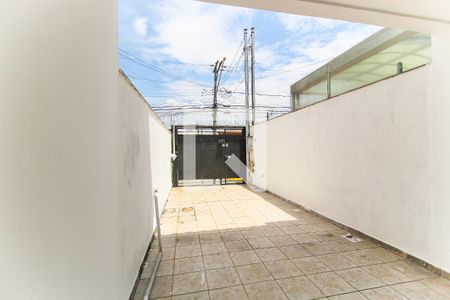 Casa à venda com 80m², 3 quartos e 2 vagasQuintal