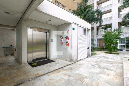 Apartamento à venda com 27m², 1 quarto e sem vaga Apartamento à venda com 27m², 1 quarto e sem vagaÁrea comum