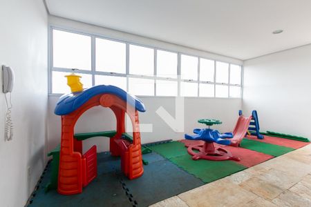 Apartamento à venda com 27m², 1 quarto e sem vaga Apartamento à venda com 27m², 1 quarto e sem vagaÁrea Comum - Playground