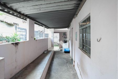 Casa à venda com 360m², 3 quartos e 2 vagasÁrea de serviço 2