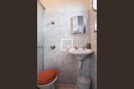 Casa à venda com 360m², 3 quartos e 2 vagasBanheiro social 2