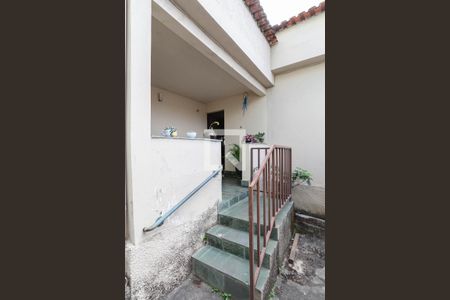 Casa à venda com 360m², 3 quartos e 2 vagasEntrada