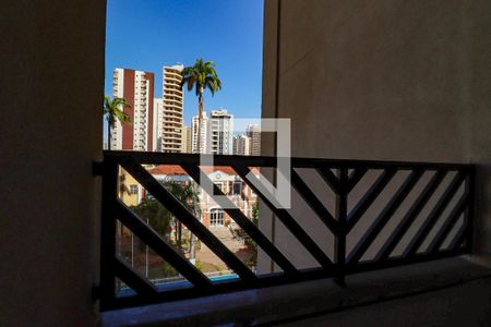 Vista sala  de apartamento à venda com 2 quartos, 66m² em Centro, Ribeirão Preto