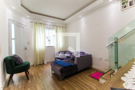 Sala de casa de condomínio à venda com 3 quartos, 115m² em Itaquera, São Paulo