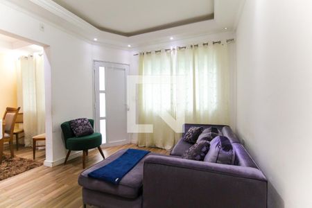 Sala de casa de condomínio à venda com 3 quartos, 115m² em Itaquera, São Paulo