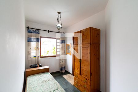 Casa à venda com 289m², 4 quartos e 3 vagas Casa à venda com 289m², 4 quartos e 3 vagasQuarto de Serviço