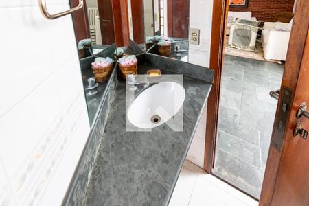 Casa à venda com 289m², 4 quartos e 3 vagas Casa à venda com 289m², 4 quartos e 3 vagasBanheiro do Salão de Festas