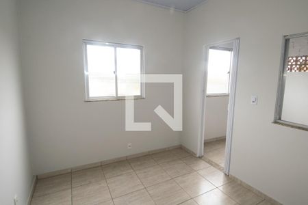 Quarto de casa para alugar com 1 quarto, 50m² em Parque Lafaiete, Duque de Caxias