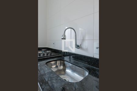 Sala/Cozinha de apartamento para alugar com 1 quarto, 25m² em Vila Bela, São Paulo