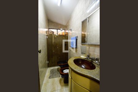 Casa à venda com 400m², 3 quartos e 4 vagasBanheiro