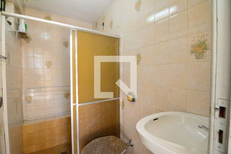 Casa à venda com 400m², 3 quartos e 4 vagasBanheiro de serviço