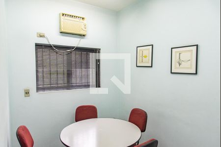 Quarto 2 de casa para alugar com 8 quartos, 240m² em Vila Mariana, São Paulo