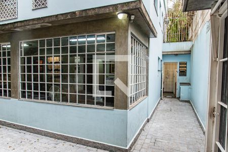 Casa para alugar com 240m², 8 quartos e 2 vagasQuintal