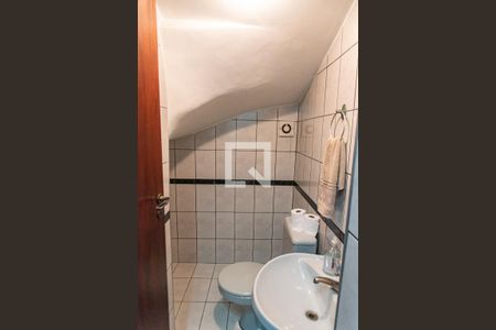 Casa para alugar com 240m², 8 quartos e 2 vagasLavabo