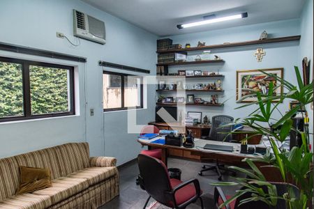 Casa para alugar com 240m², 8 quartos e 2 vagasSuíte