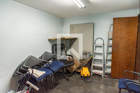 Casa para alugar com 240m², 8 quartos e 2 vagasÁrea de serviço