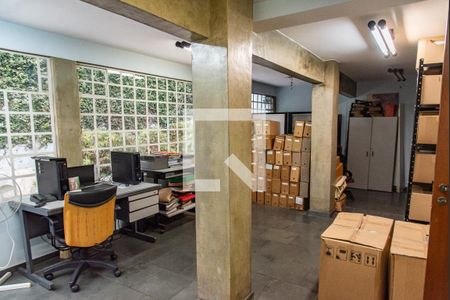 Casa para alugar com 240m², 8 quartos e 2 vagasQuarto 4