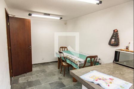Casa para alugar com 240m², 8 quartos e 2 vagasCozinha